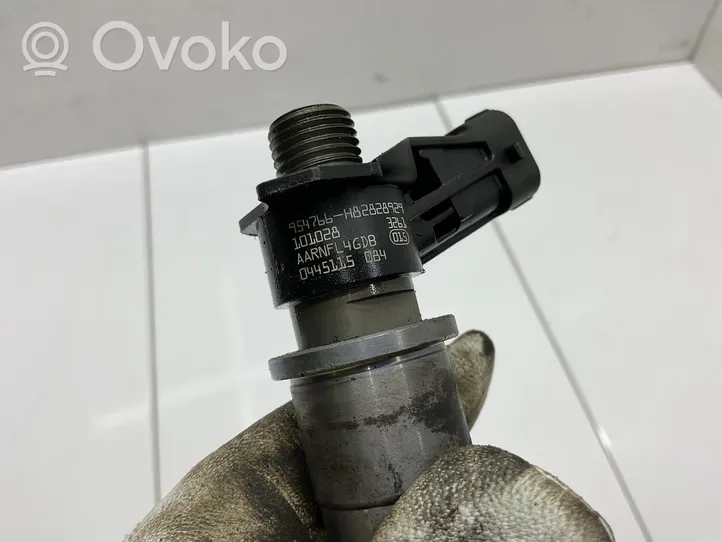 Nissan Qashqai+2 Fuel injector 954766H82828929