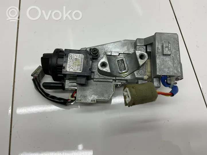 Nissan Qashqai+2 Verrouillage de commutateur d'allumage 28590C9968