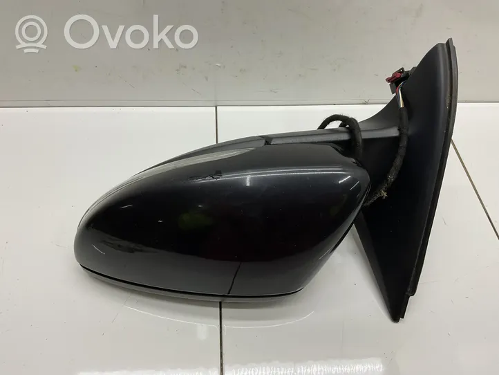 Volkswagen Jetta VI Front door electric wing mirror LC9F