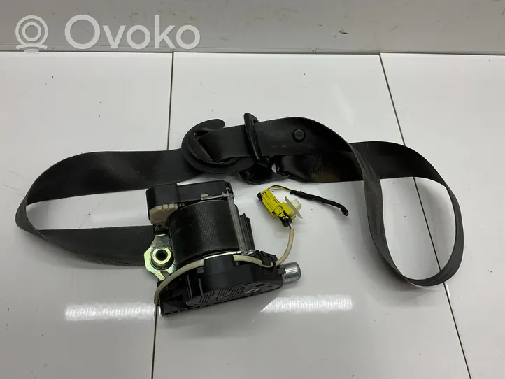 Volkswagen Touran II Front seatbelt 