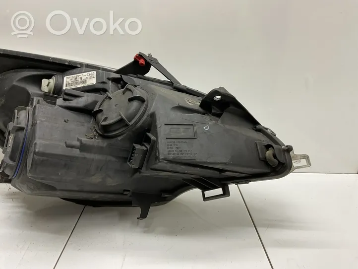 Opel Meriva B Lampa przednia 13253631