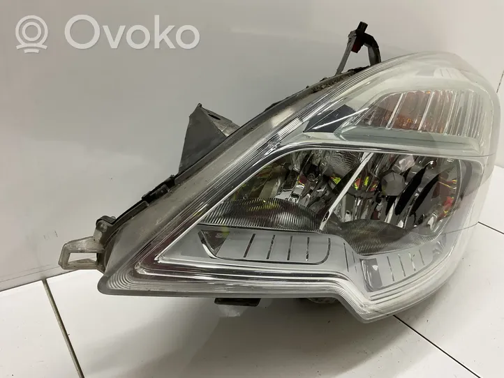 Opel Meriva B Lampa przednia 13253631