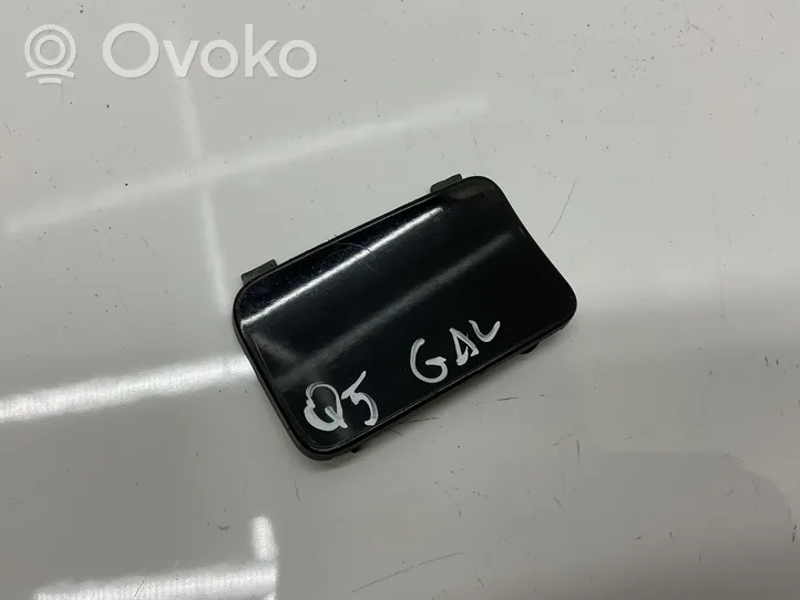 Audi Q5 SQ5 Takapuskurin hinaussilmukan suojakansi 8R0807450A