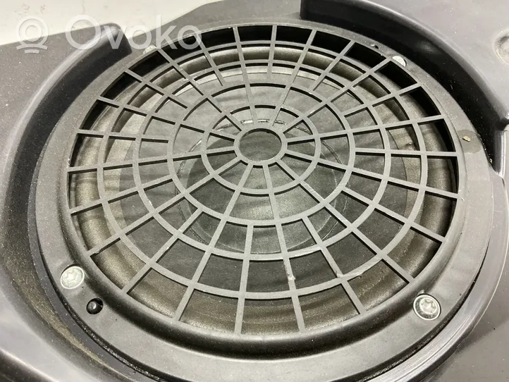 Audi A3 S3 8P Subwoofer speaker 8P7035382