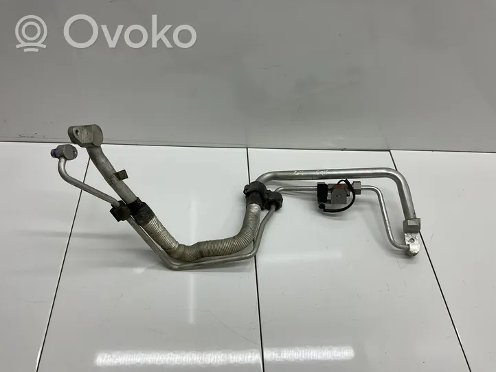 Volkswagen Golf VII Air conditioning (A/C) pipe/hose 5Q2816738E