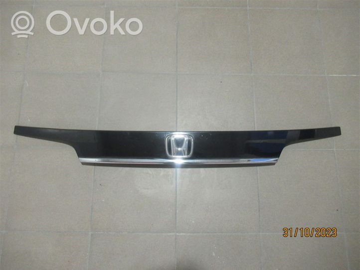 Honda CR-V Trunk door license plate light bar 540410010