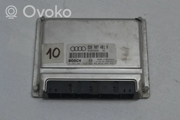 Audi A4 S4 B5 8D Sterownik / Moduł ECU 8D0907401H