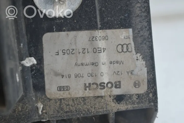 Audi A8 S8 D3 4E Tuuletinsarja 4E0121205F