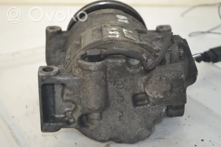 Audi A4 S4 B7 8E 8H Ilmastointilaitteen kompressorin pumppu (A/C) 6SEU12C