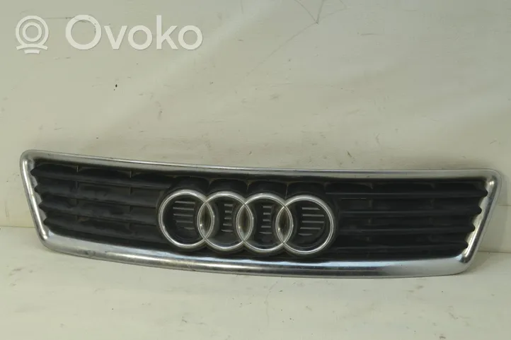 Audi A6 Allroad C5 Priekšējais režģis 4Z7853651