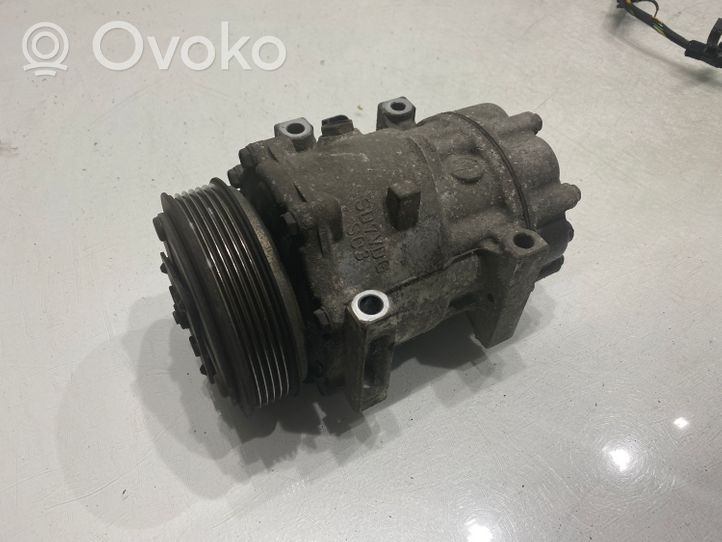 Volvo V50 Ilmastointilaitteen kompressorin pumppu (A/C) 10722003525