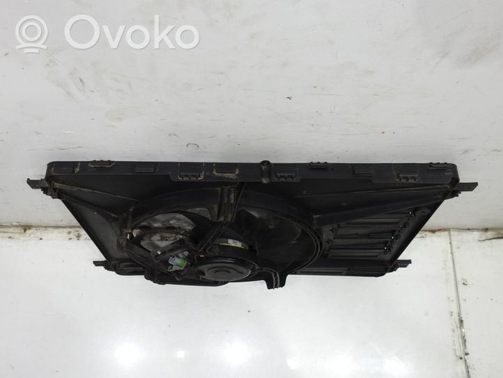 Volvo V70 Ventilatore di raffreddamento elettrico del radiatore P31305135