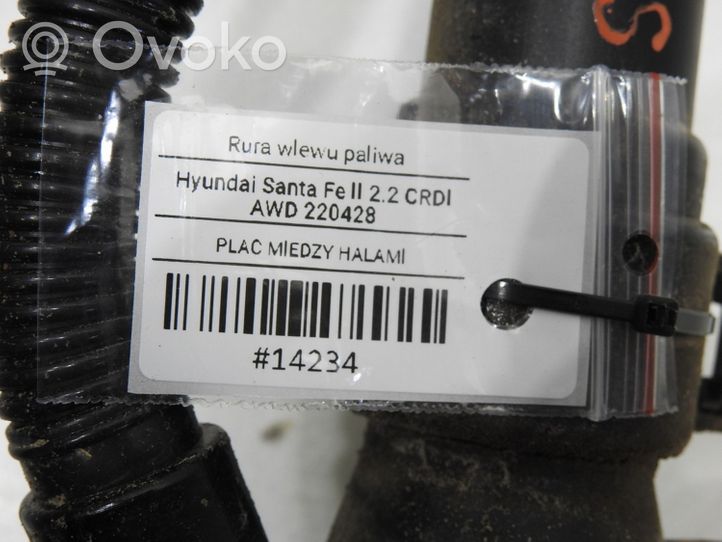 Hyundai Santa Fe Polttoainesäiliön täyttöaukon suukappale 31030-2BXXX