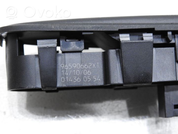 Citroen C4 Grand Picasso Fog light switch 