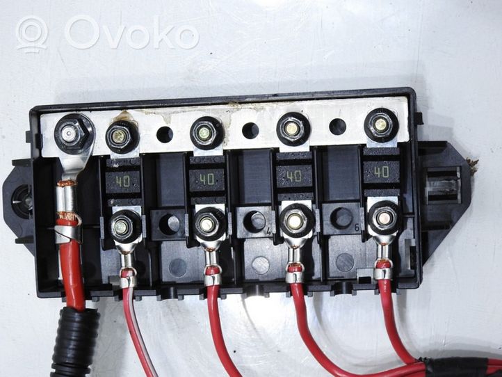 Volvo S60 Relais de batterie fusible XXXX