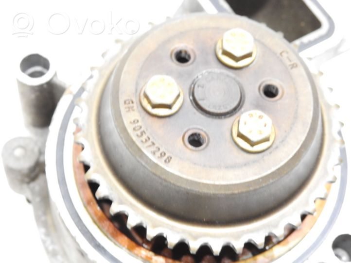 Opel Vectra C Water pump 12586485