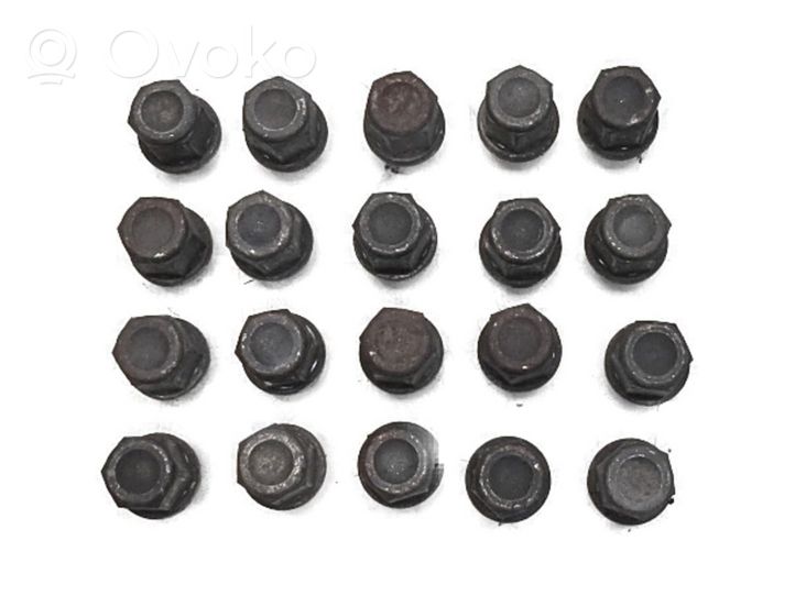 Subaru Forester SH Nuts/bolts 