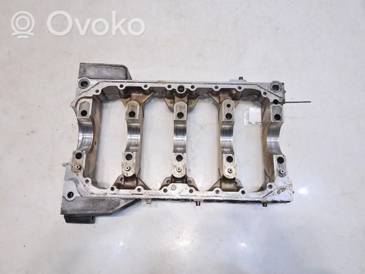 Citroen C5 Vetoakselin tukilaakerin kiinnike 9655040080