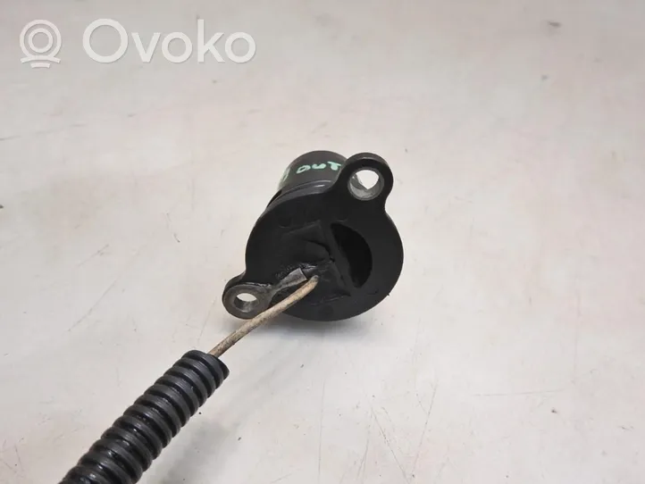 Subaru Outback Oil level sensor 