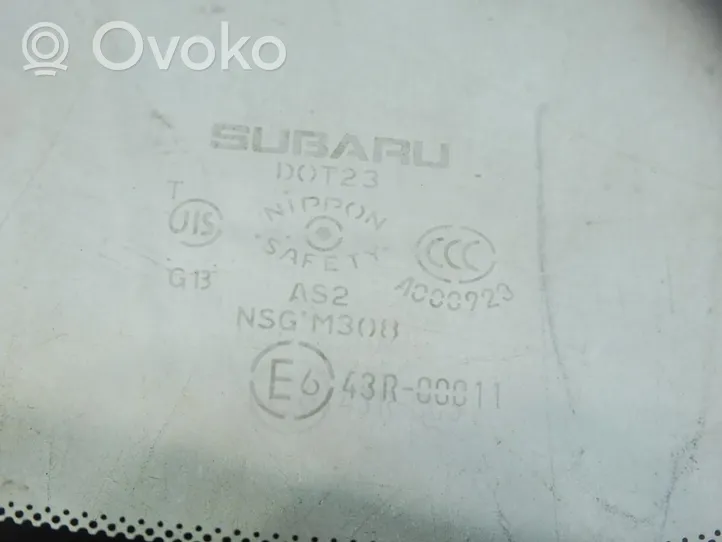 Subaru Outback Fenêtre latérale avant / vitre triangulaire 