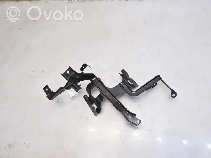 Subaru Outback Support calculateur moteur 