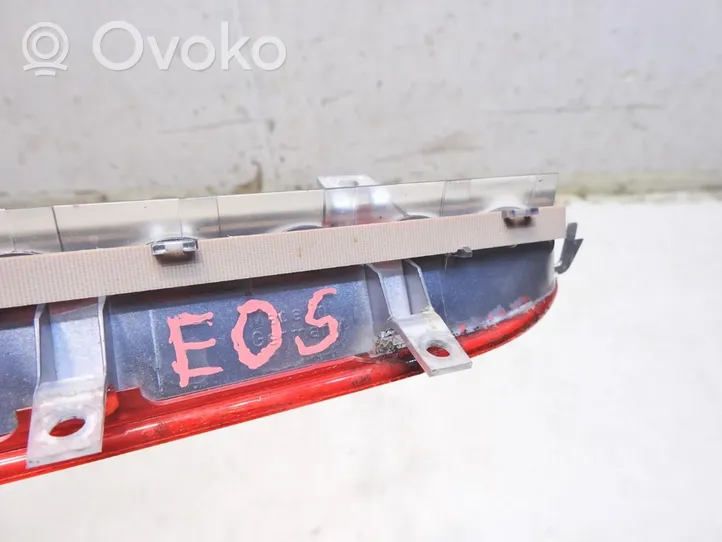 Volkswagen Eos Luce d’arresto centrale/supplementare 1Q0945097