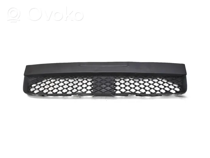 Subaru Legacy Grille inférieure de pare-chocs avant 