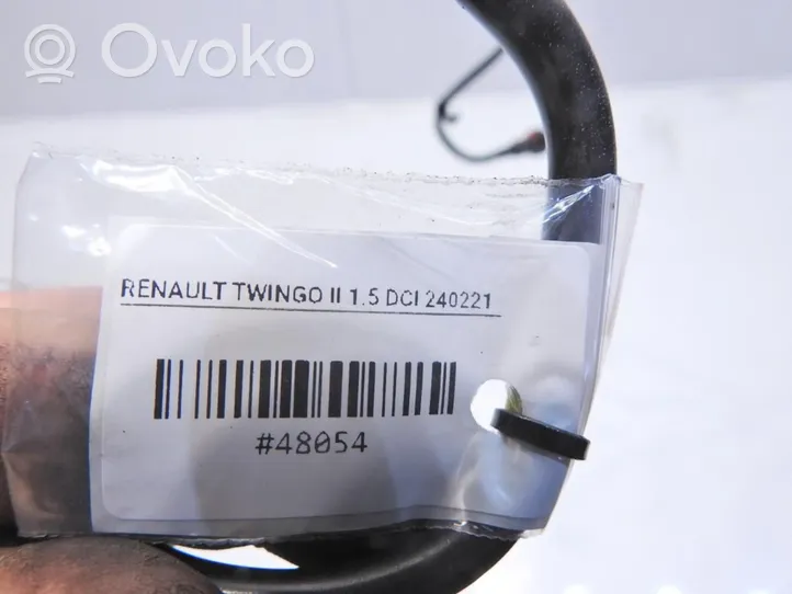 Renault Twingo II Tuyau d'alimentation conduite de carburant 