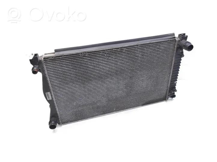 Audi A6 Allroad C6 Radiateur de refroidissement 4F0121251P