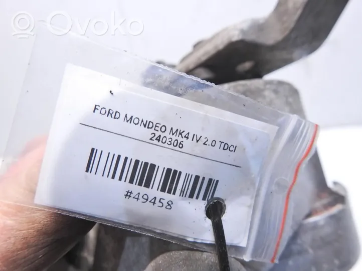 Ford Mondeo MK IV Moottorin kiinnityksen tyhjiöputki 6G91-6F012-EE