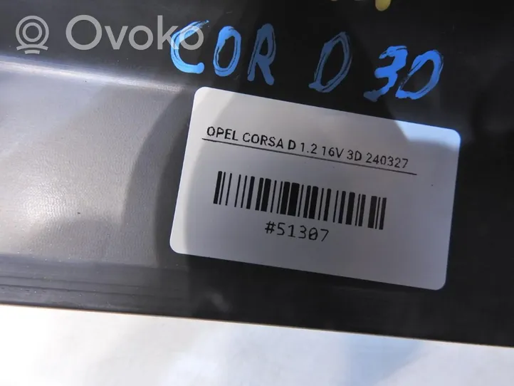 Opel Corsa D Sivuhelman/astinlaudan suoja 13180586