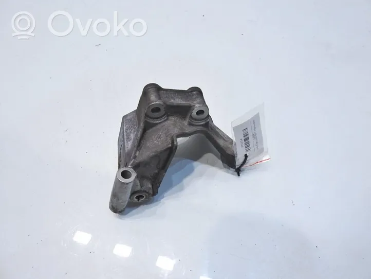 Audi A6 S6 C6 4F Support de pompe de direction assistée 06E145393B