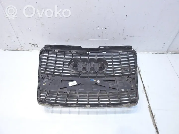 Audi A6 S6 C6 4F Griglia anteriore 4F0853651L