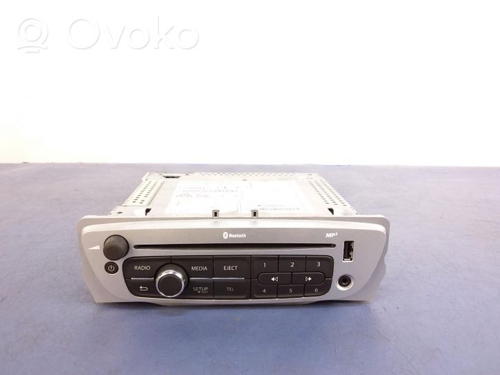 Renault Megane III Panel / Radioodtwarzacz CD/DVD/GPS 281158023R