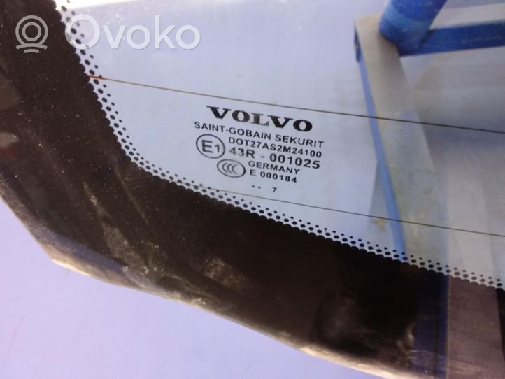 Volvo S40 Rear windscreen/windshield window 