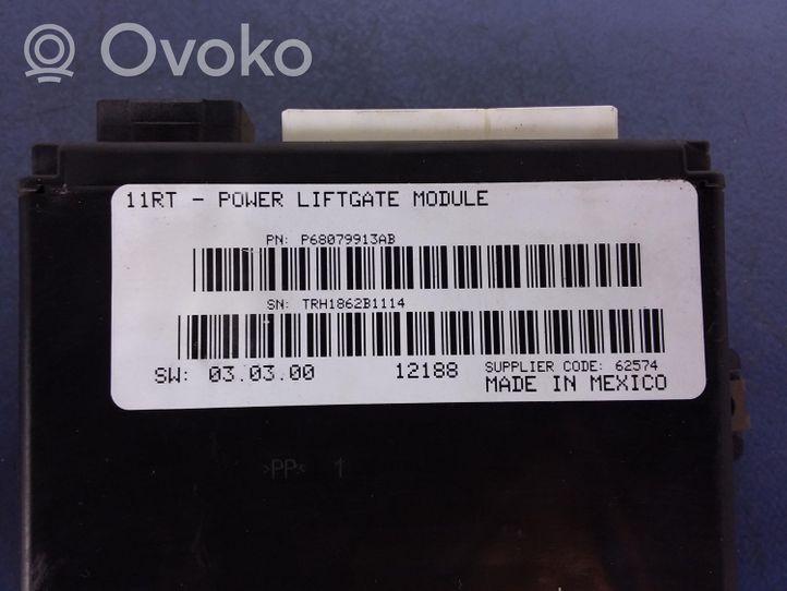 Chrysler Town & Country V Unité de commande, module PDC aide au stationnement P68079913AB