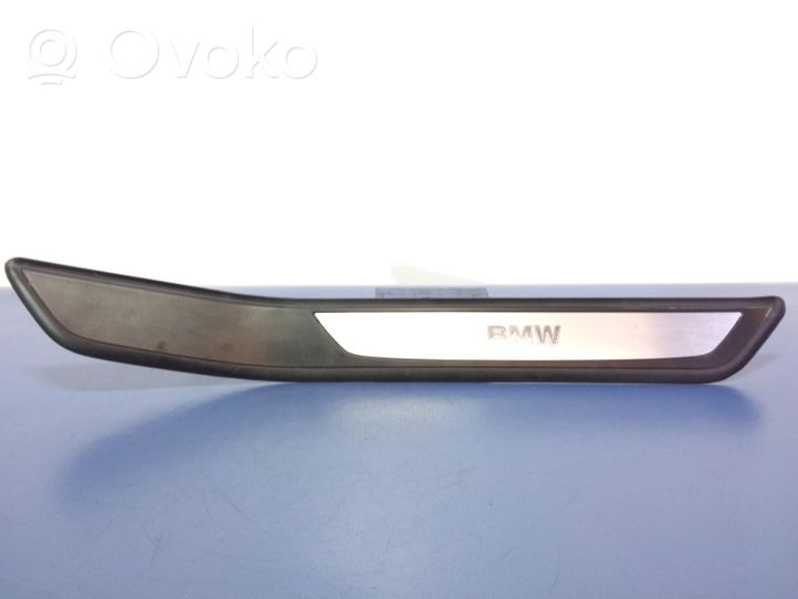 BMW 7 F01 F02 F03 F04 Rivestimento vano piedi laterale 7190962