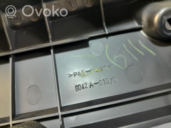 Mitsubishi Outlander Schowek deski rozdzielczej 8042A01670