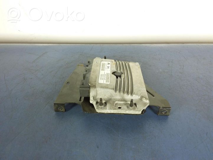 Renault Megane III Блок управления двигателем ECU 237100132R