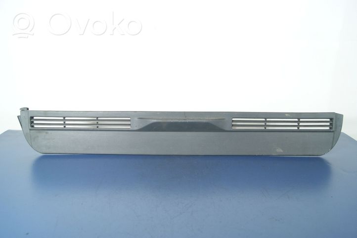 Volkswagen Golf Plus Grilles/couvercle de haut-parleur arrière 5M0868077