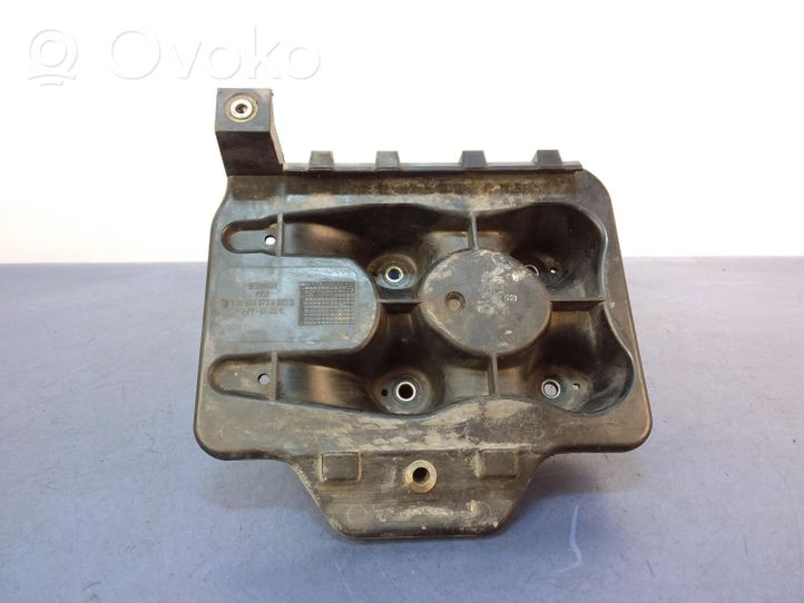 Seat Toledo II (1M) Support boîte de batterie 1J0937550