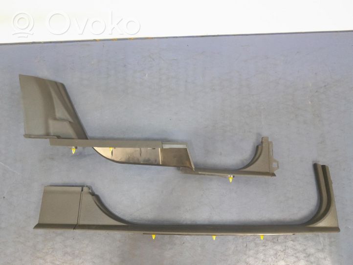 Volvo XC90 Muu kynnyksen/pilarin verhoiluelementti 