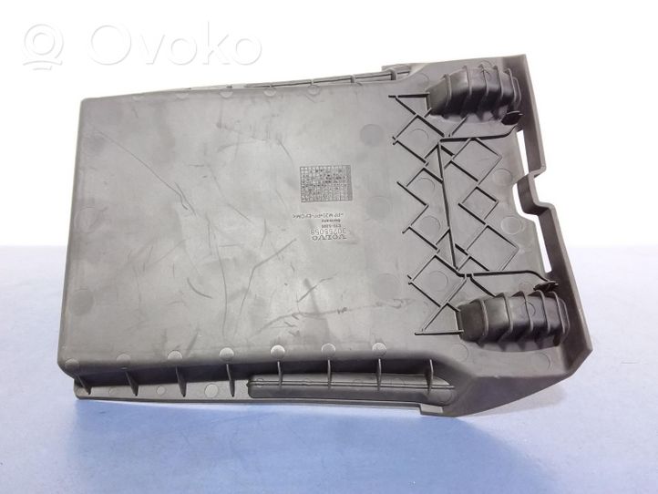 Volvo S40 Inny części progu i słupka 30755058