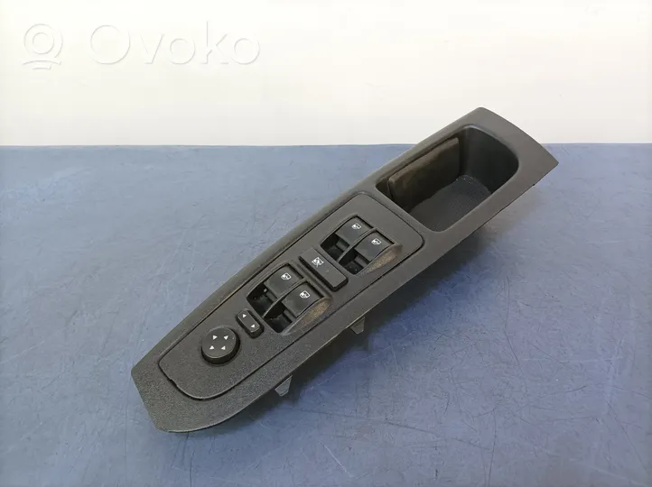 Fiat Bravo Electric window control switch 