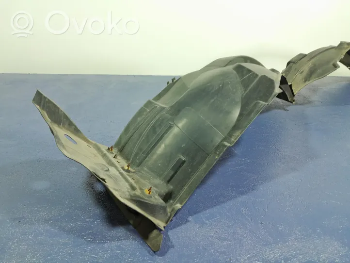 Toyota Corolla E160 E170 Rivestimento paraspruzzi passaruota anteriore 01