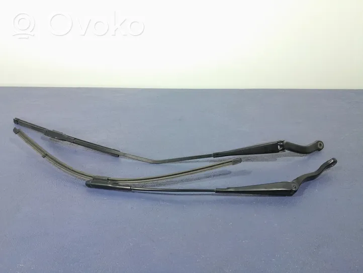 Opel Corsa D Ramię wycieraczki szyby przedniej / czołowej 13284134