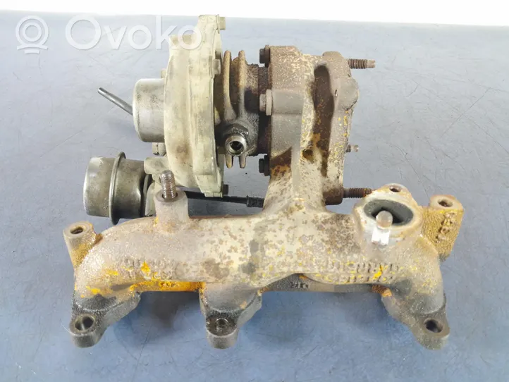 Volkswagen Polo Cześć układu próżniowego turbosprężarki 045253019l