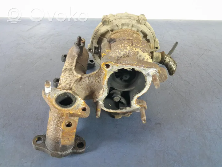 Volkswagen Polo Cześć układu próżniowego turbosprężarki 045253019l