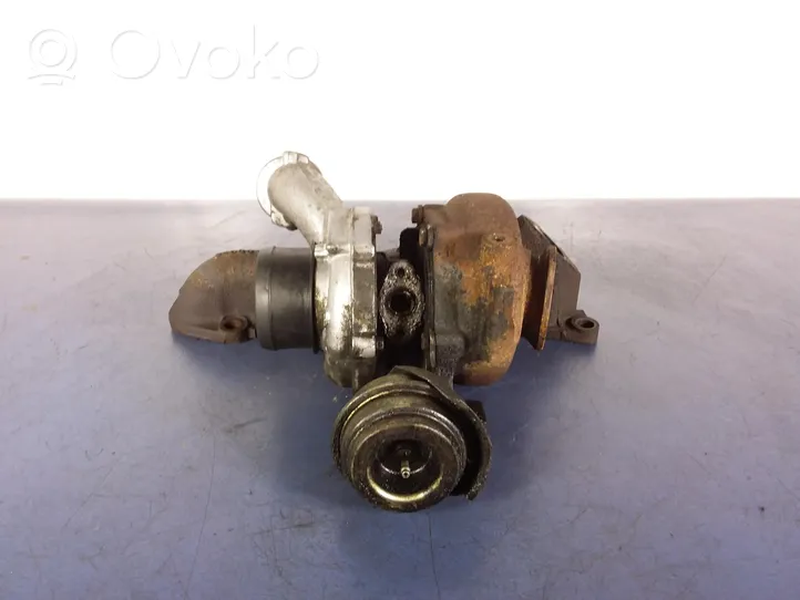 Opel Zafira B Pièces d'aspiration d'air turbo 55196760