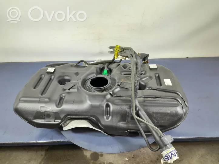 Toyota Verso Serbatoio del carburante 77001-0F030